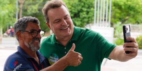 Max Russi aposta no ‘corpo a corpo’ às vésperas das eleições