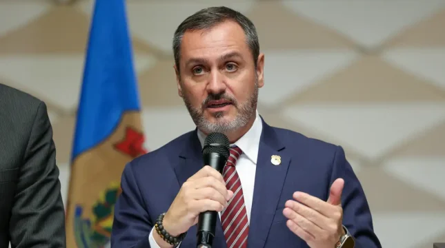 Mendonça afasta Andrei Rodrigues da direção-geral da PF
