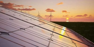 nova-tecnologia-aumenta-energia-usinas-solares-agua