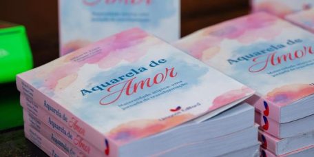 Obra sobre Maternidade Atípica recebe apoio de Max Russi