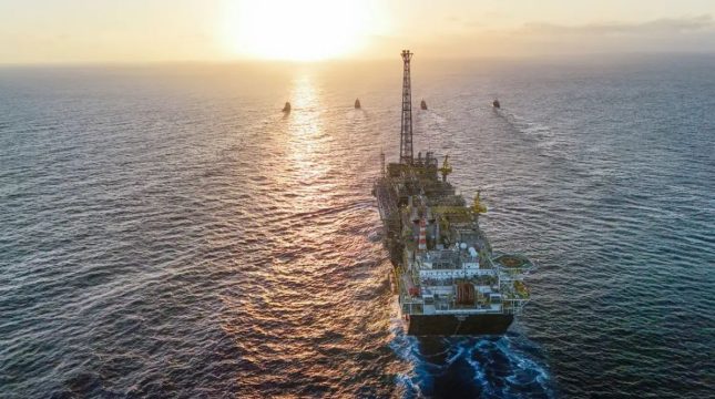 producao-petrobras-bate-recorde-2025