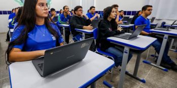 Seduc abre 3 mil vagas para pós-graduação em TEA