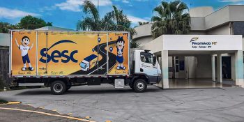 Sesc-MT entrega óculos no projeto Sesc Saúde Visão