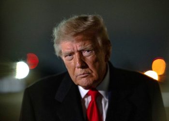 trump-anuncia-exploracao-groenlandia