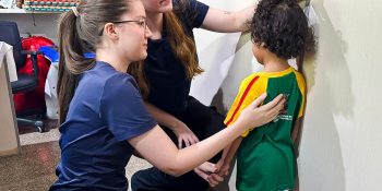 Várzea Grande leva vacinação às escolas amplia cobertura vacinal