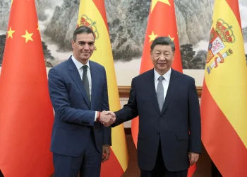 Xi pede união com UE contra bullying dos EUA